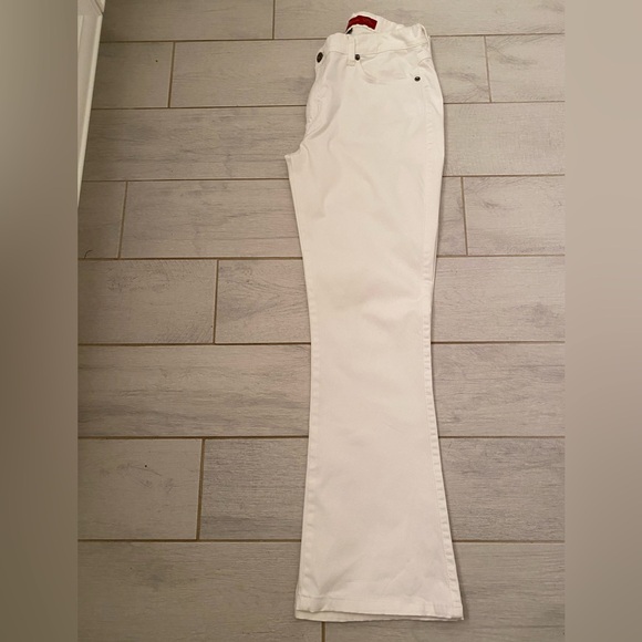 Gently Worn White Size 11 Bootcut Jeans by Foxy Jeans Co. - Picture 4 of 11